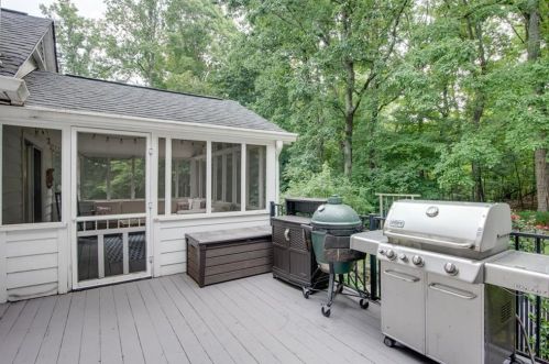 4006 Howell Fry Rd, Duluth GA 30096-3125 exterior