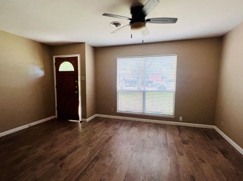 3211 Barton View Dr, Austin TX  78735-6934 exterior