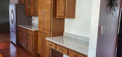 8522 Whitaker Ave, Milwaukee WI 53228-2866 exterior