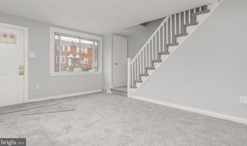 321 Mulberry St, Darby PA 19023-1718 exterior