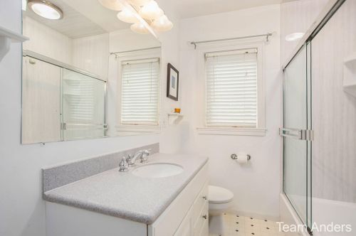 2536 Hall St, Grand Rapids MI 49506-3508 exterior