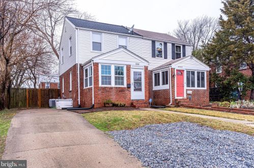 6002 Kings Hwy, Alexandria VA 22303-2219 exterior