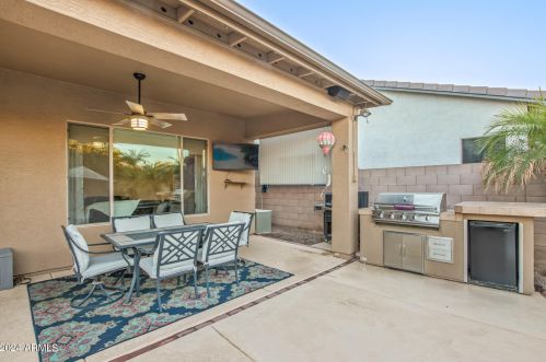 3080 Runaway Bay Pl, Chandler AZ 85249-6941 exterior