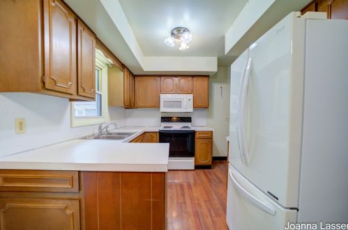 633 Randall Rd, Meskegon MI 49441-4953 exterior