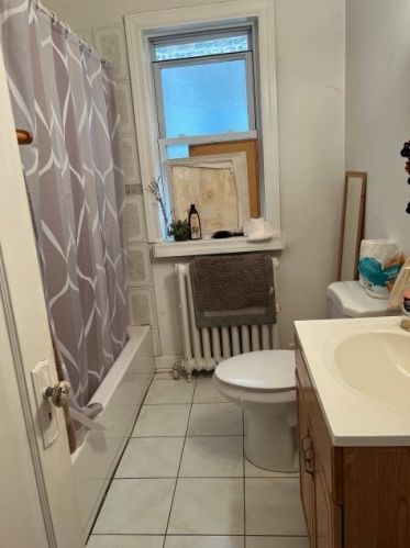 6438 Claremont Ave, Chicago IL 60625-1812 exterior