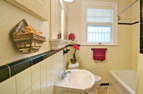 351 8 St, Atlanta GA 30315-0090 exterior