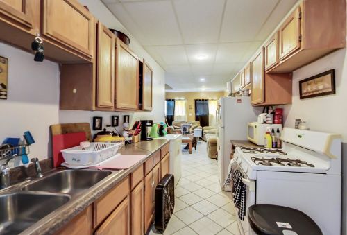 3600 Winchester Ave, Chicago IL 60609-1234 exterior