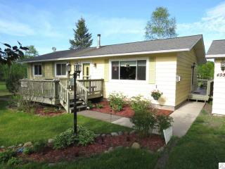 4954 Arnold Rd, Duluth, MN 55803-2706