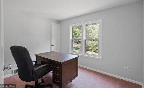 2083 Floral Dr, Saint Paul MN 55110-3849 exterior