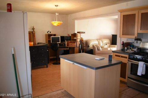 6501 42nd Ave, Phoenix AZ 85053-5308 exterior