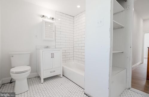 129 Dudley St, Philadelphia PA 19148-2606 exterior