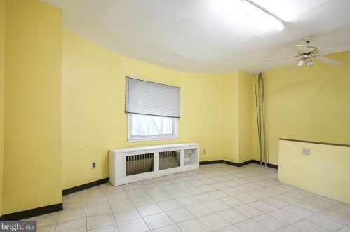 1000 6 St, Philadelphia PA 19147-4011 exterior