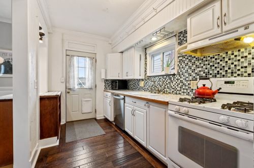 4128 Gladstone St, Pittsburgh PA 15207-1424 exterior