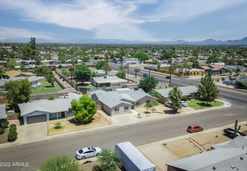 3128 Desert Cove Ave, Phoenix AZ  85029-4203 exterior