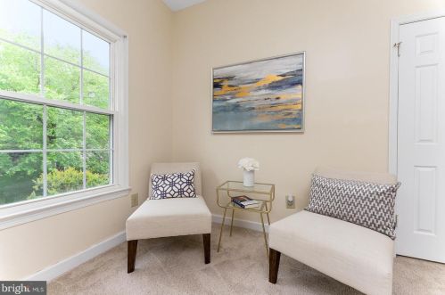 7726 Laurel Leaf Dr, Rockville MD 20854-1768 exterior