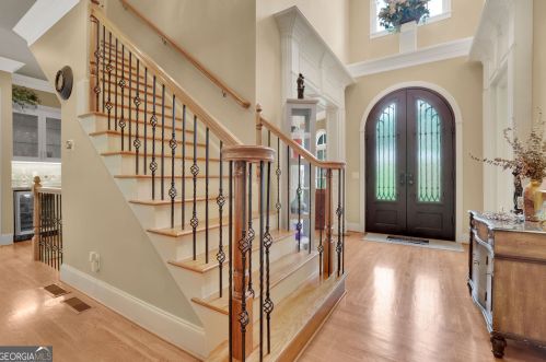 8069 Kenstone Ct, Atlanta GA 30350-4160 exterior