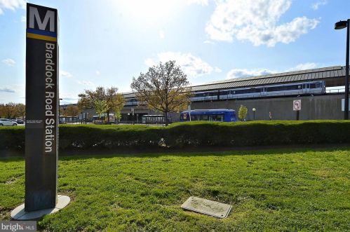 1125 Royal St, Alexandria VA 22314-4310 exterior