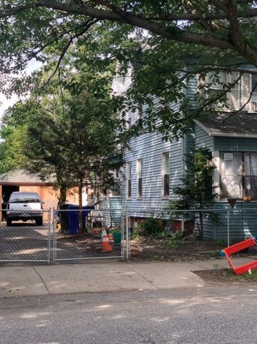 138 Catharine St, Springfield, MA 01109-3508