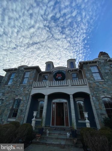 11300 Glen Rd, Rockville MD 20854-1849 exterior