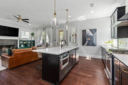 112 Clay St, Atlanta GA  30317-2119 exterior