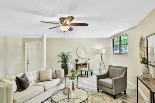 401 Floriland Ave, Tampa FL  33612-7809 exterior