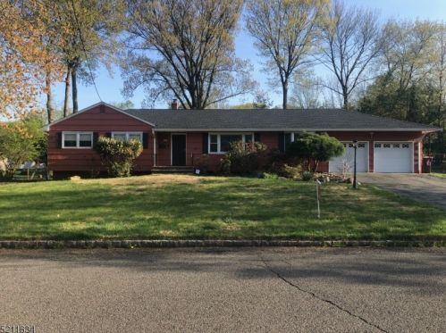 1571 Brookside Rd, Mountainside NJ  07092-1601 exterior