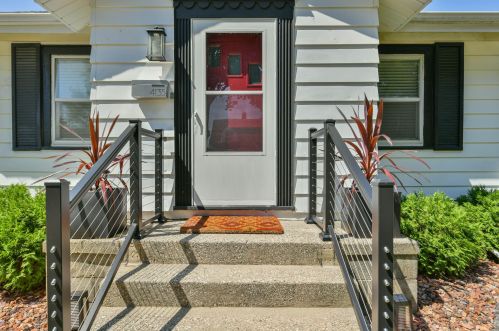 4135 1 Pl, Milwaukee WI 53207-4311 exterior