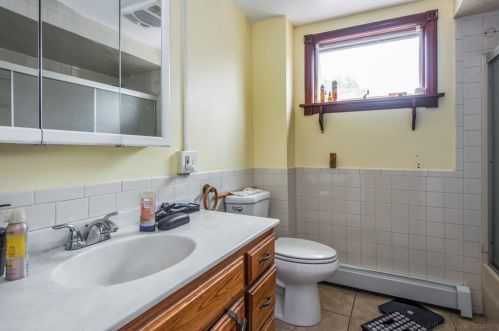 460 Chalkstone Ave, Providence RI 02909-4918 exterior