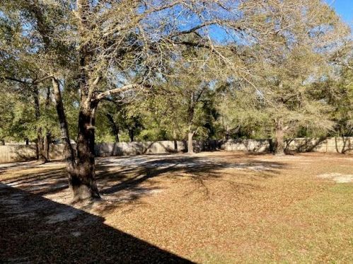 14 Pleasant Dr, Defuniak Springs FL exterior