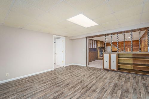 3660 Evaline Dr, Meskegon MI 49444-4133 exterior