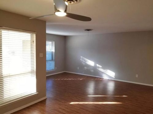 9816 Crest Meadow Dr, Dallas TX  75230-5331 exterior