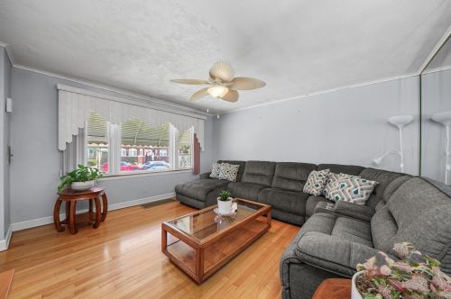 8830 Winchester Ave, Chicago IL  60620-5447 exterior