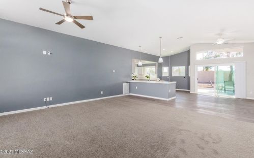 1841 Arroyo Vista Dr, Tucson AZ 85718-5429 exterior