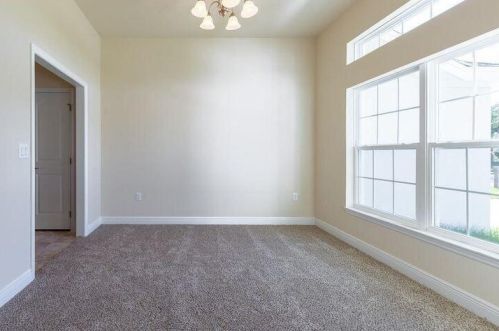 1666 Ocean Cv Ave, Fort Pierce FL 34953-2453 exterior