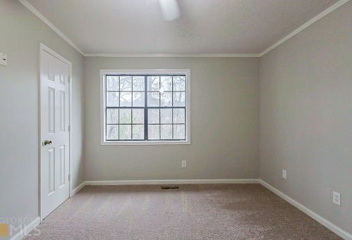 7040 Oak Hl Dr, Austell GA 30168-4929 exterior