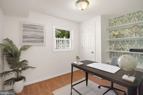 12719 Bushey Dr, Silver Spring MD 20906-4205 exterior