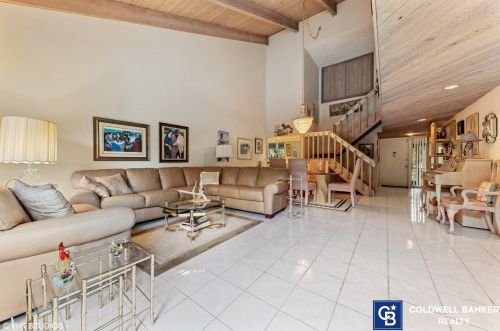 11043 Oakdale Rd, Boynton Beach FL 33437-1637 exterior