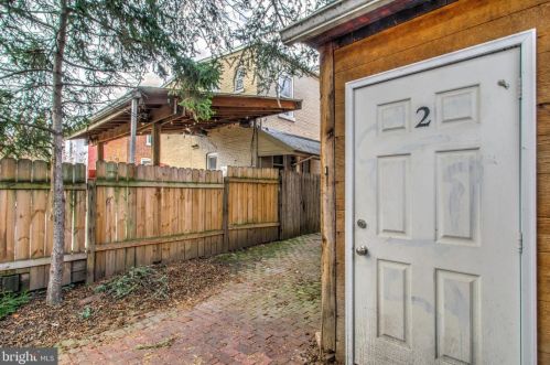 436 Lemon St, Lancaster PA 17603-3345 exterior