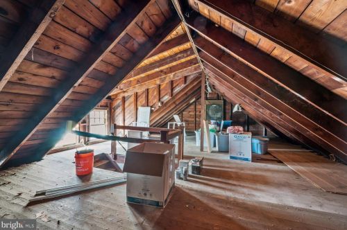 17 Morningside Dr, Trenton NJ 08618-4914 exterior