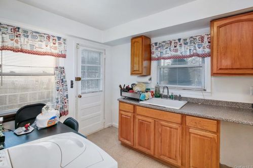 514 6th Ave, Mount Vernon NY 10550-1119 exterior