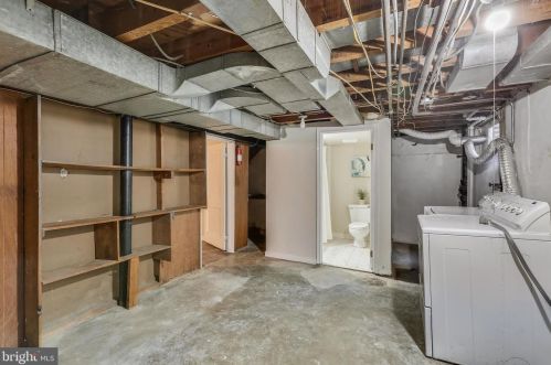 9609 Hastings Dr, Silver Spring MD 20901-3198 exterior