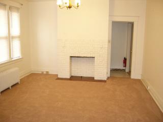 5556 Avondale Pl, Pittsburgh PA  15206-1405 exterior