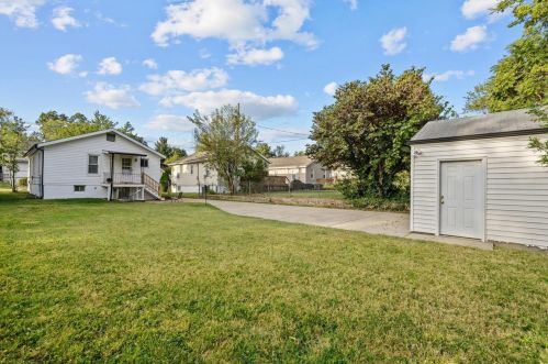 8721 Eulalie Ave, Saint Louis MO 63144-2002 exterior