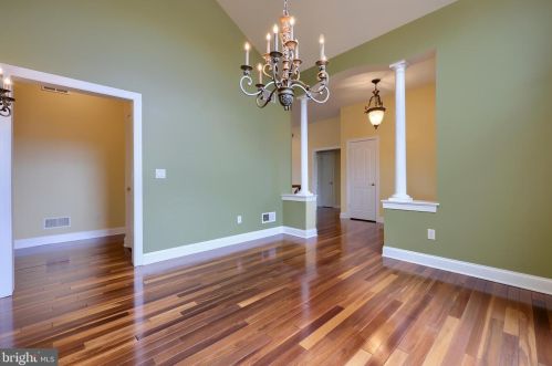 107 Kilgannon Ln, Lancaster PA 17603-9050 exterior