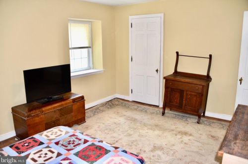 1512 Wilson St, Pottstown PA 19464-4454 exterior