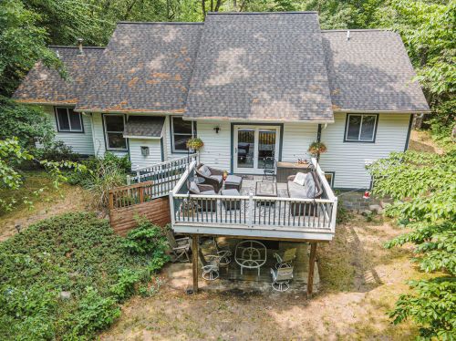 4367 Creekside Dr, Sylvan Beach MI  49461-9643 exterior