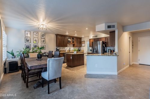 20831 10 St, Phoenix AZ 85086-0927 exterior