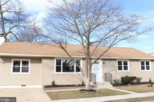 19 Evans Ave, Trenton, NJ 08638-4209