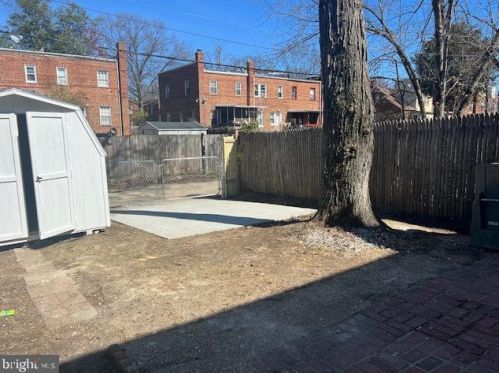 432 Orange St, Washington DC  20032-1622 exterior