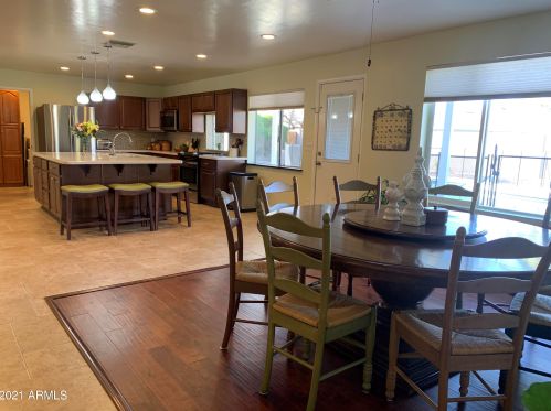 2710 Cinnabar Ave, Phoenix AZ 85020-1815 exterior